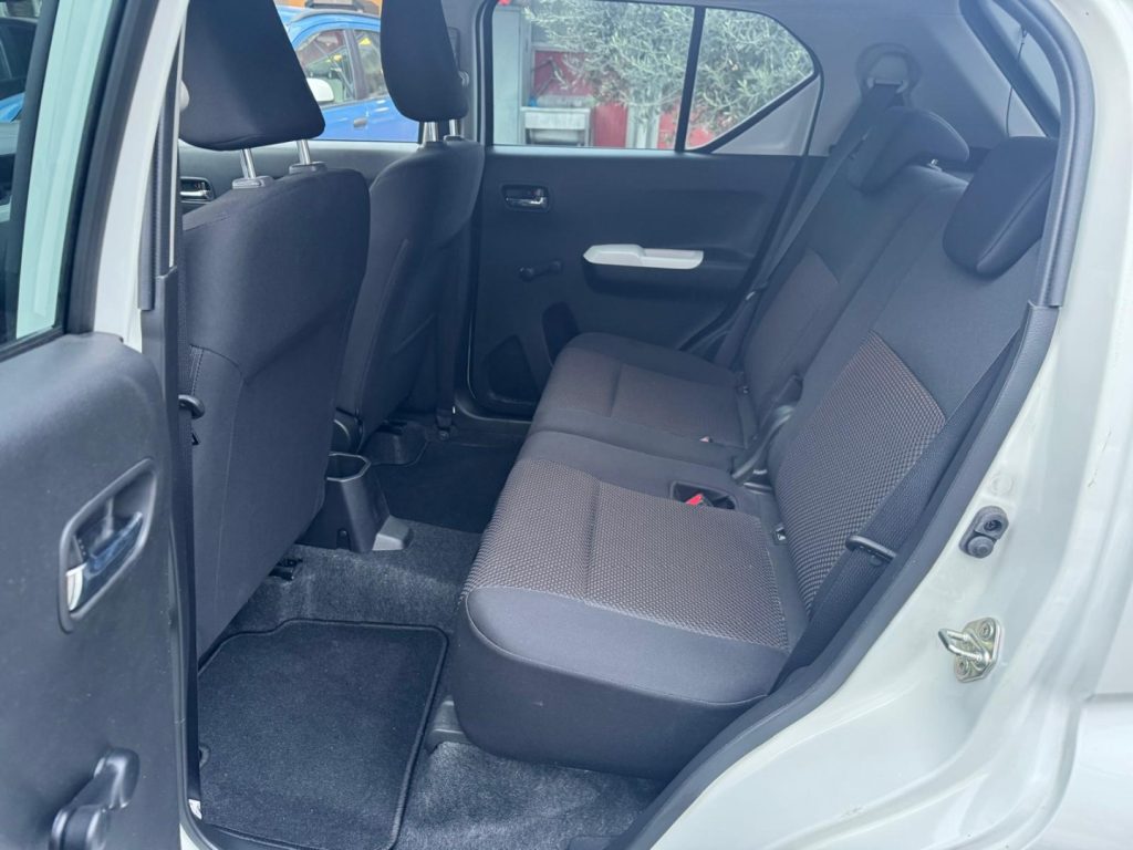 SUZUKI Ignis 1.2 Dualjet Top - 19