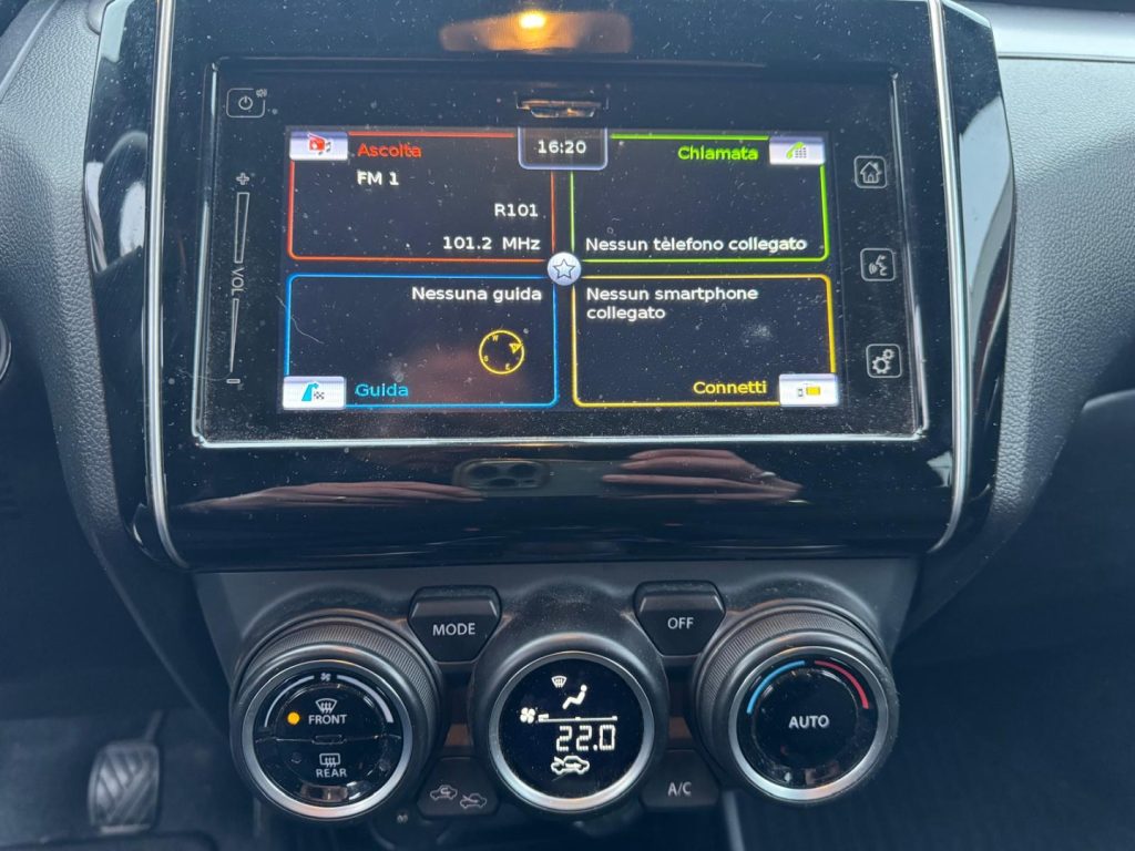 SUZUKI Swift 1.2 Hybrid Top - 10