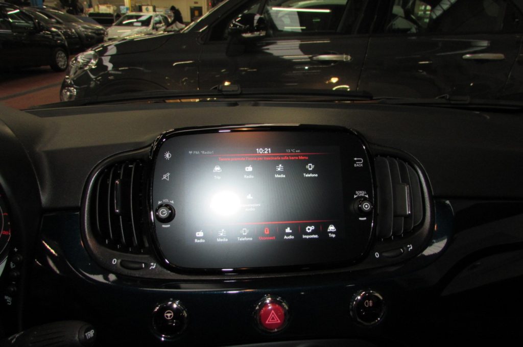 FIAT 500 1.0 Hybrid Dolcevita - 8