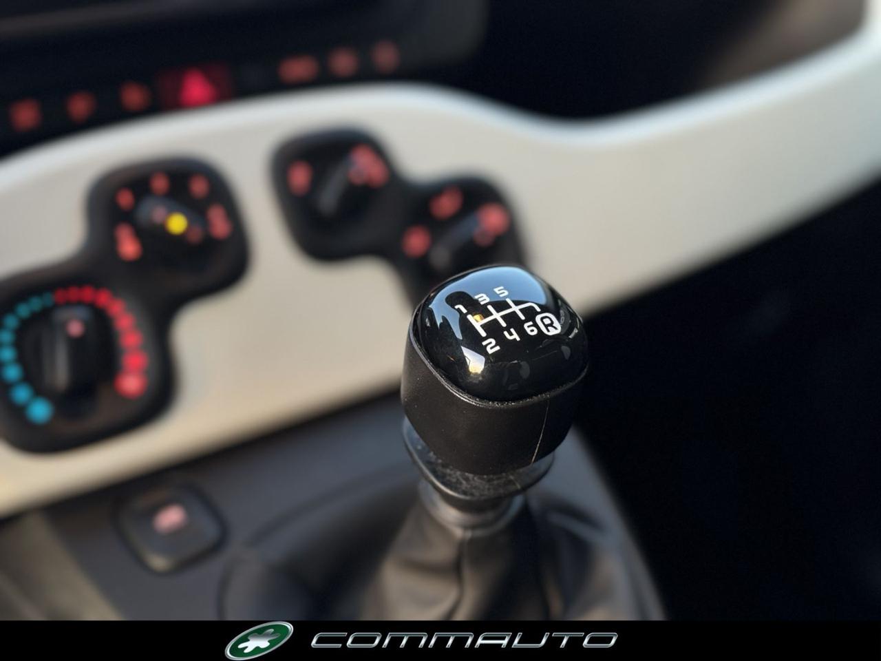 FIAT Panda Cross 1.0 FireFly S&S Hybrid - 21