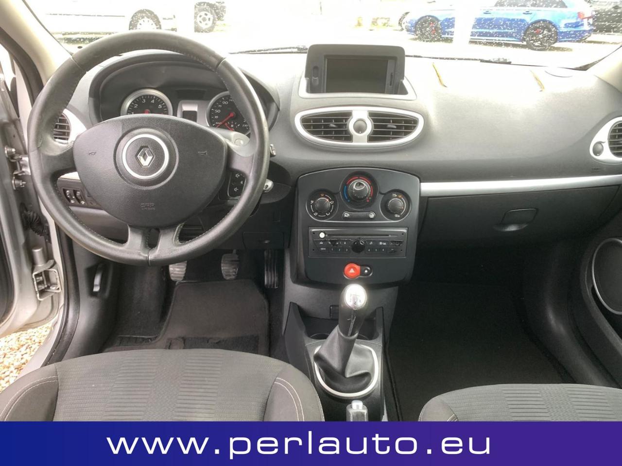 RENAULT Clio 1.2 16V 5 porte GPL Dynamique - 11