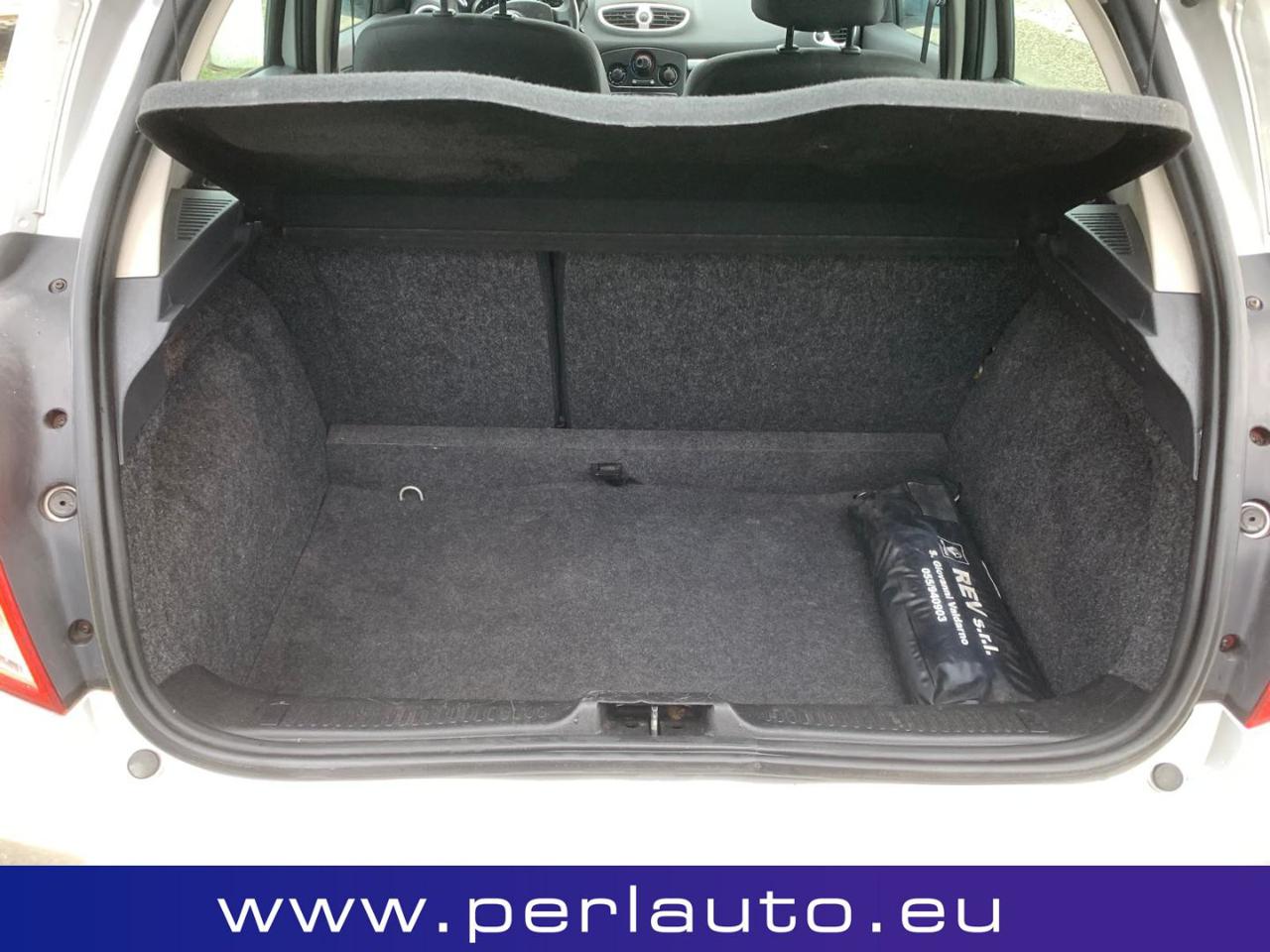 RENAULT Clio 1.2 16V 5 porte GPL Dynamique - 9