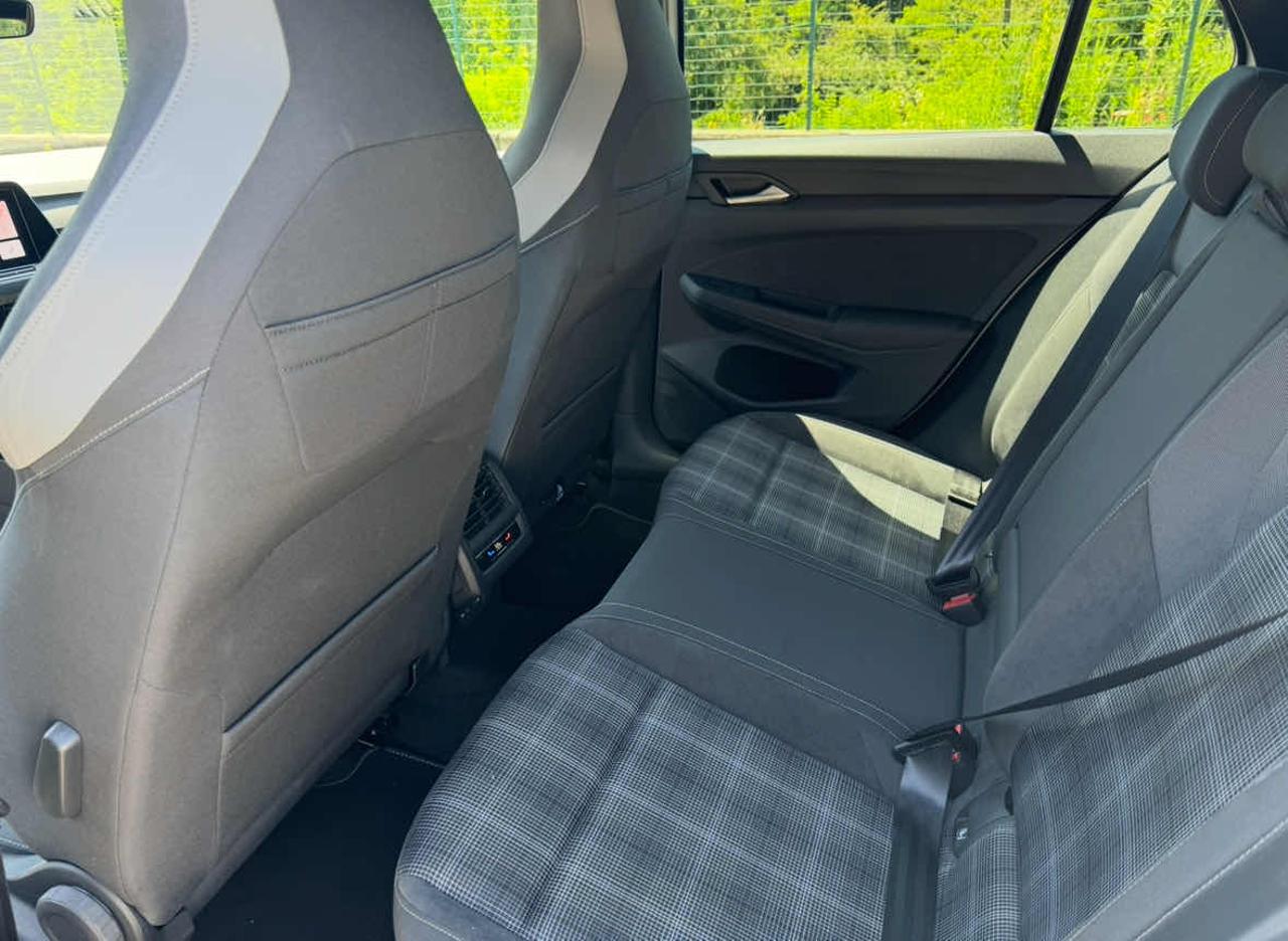 VOLKSWAGEN Golf 2.0 TDI DSG GTD - KM CERTIFICATI - 10