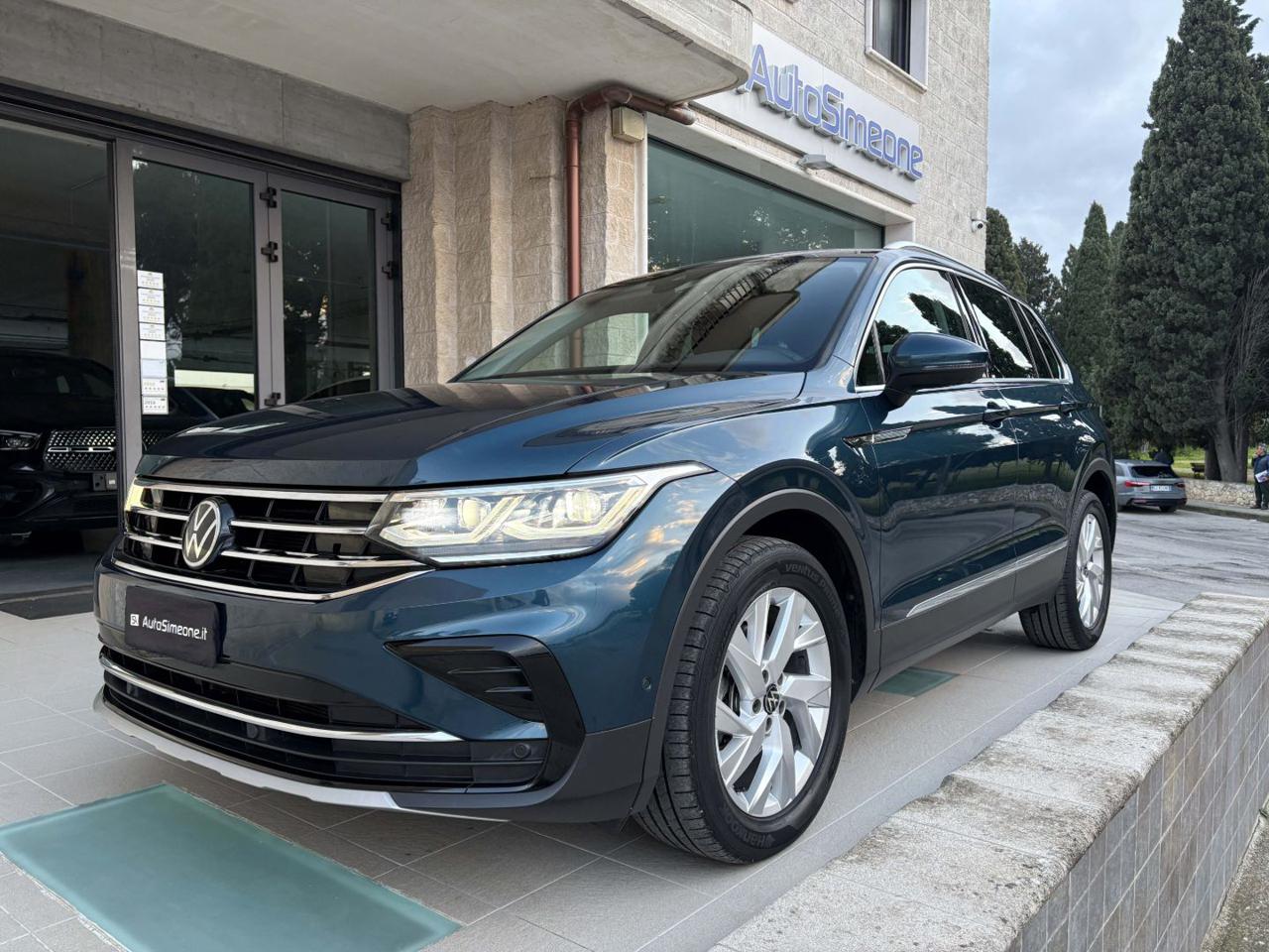 VOLKSWAGEN Tiguan 2.0 TDI 150 CV SCR DSG Elegance VIRTUAL - 1