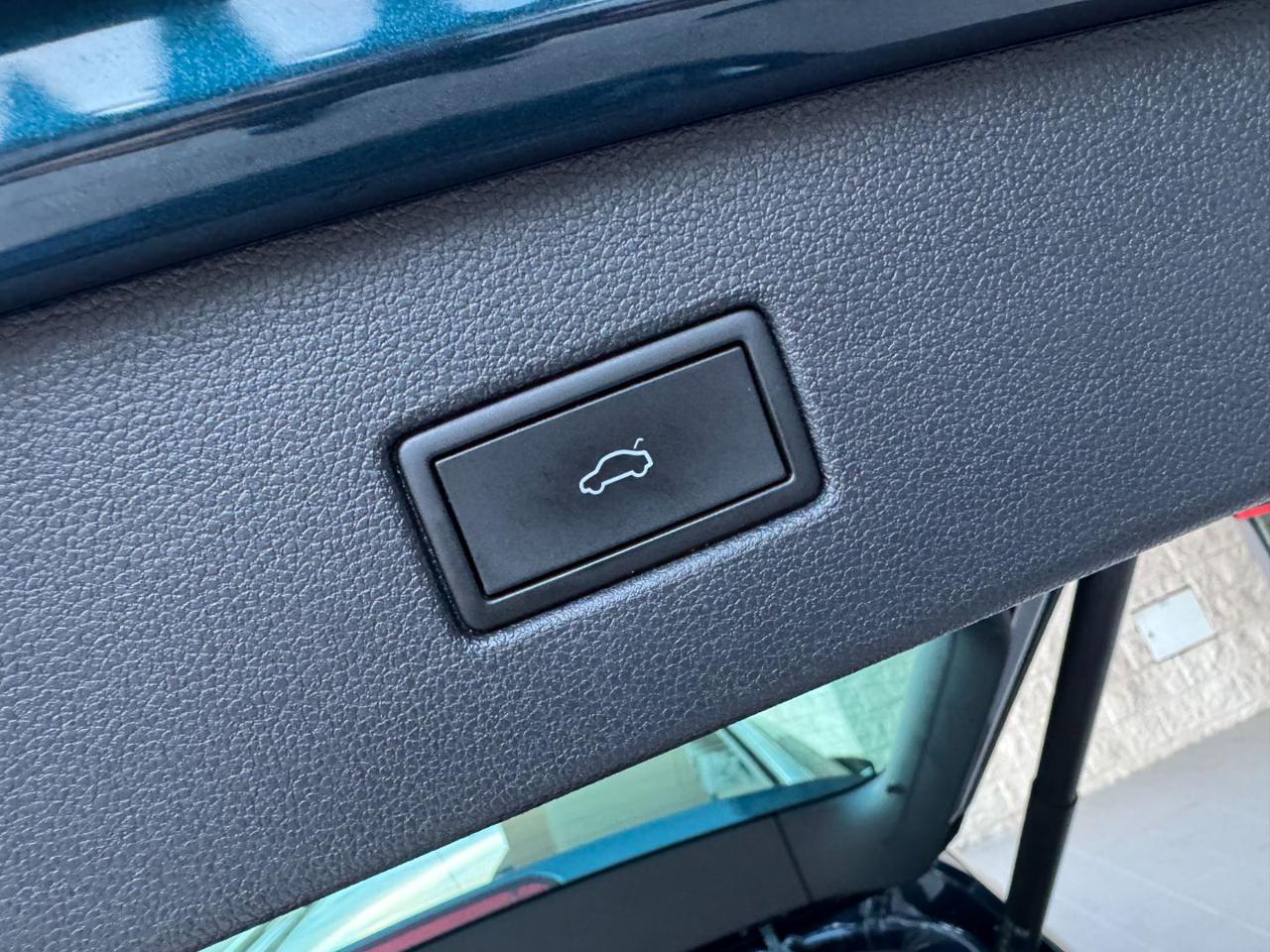 VOLKSWAGEN Tiguan 2.0 TDI 150 CV SCR DSG Elegance VIRTUAL - 37