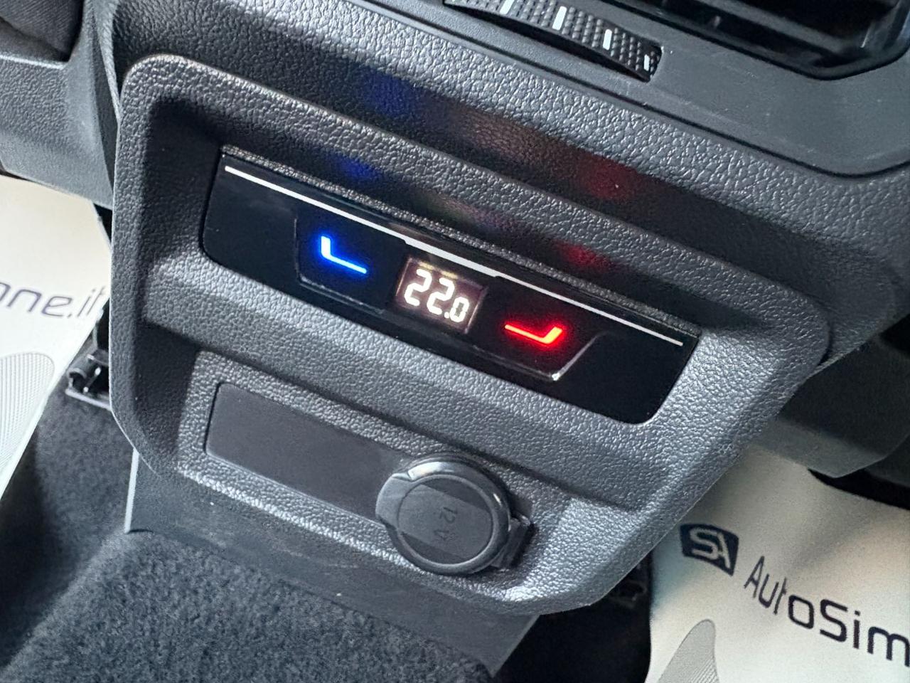 VOLKSWAGEN Tiguan 2.0 TDI 150 CV SCR DSG Elegance VIRTUAL - 39