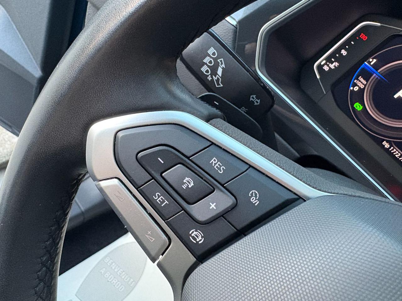 VOLKSWAGEN Tiguan 2.0 TDI 150 CV SCR DSG Elegance VIRTUAL - 24