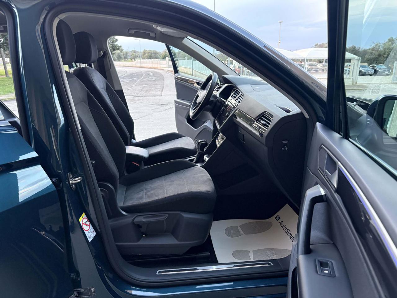 VOLKSWAGEN Tiguan 2.0 TDI 150 CV SCR DSG Elegance VIRTUAL - 9