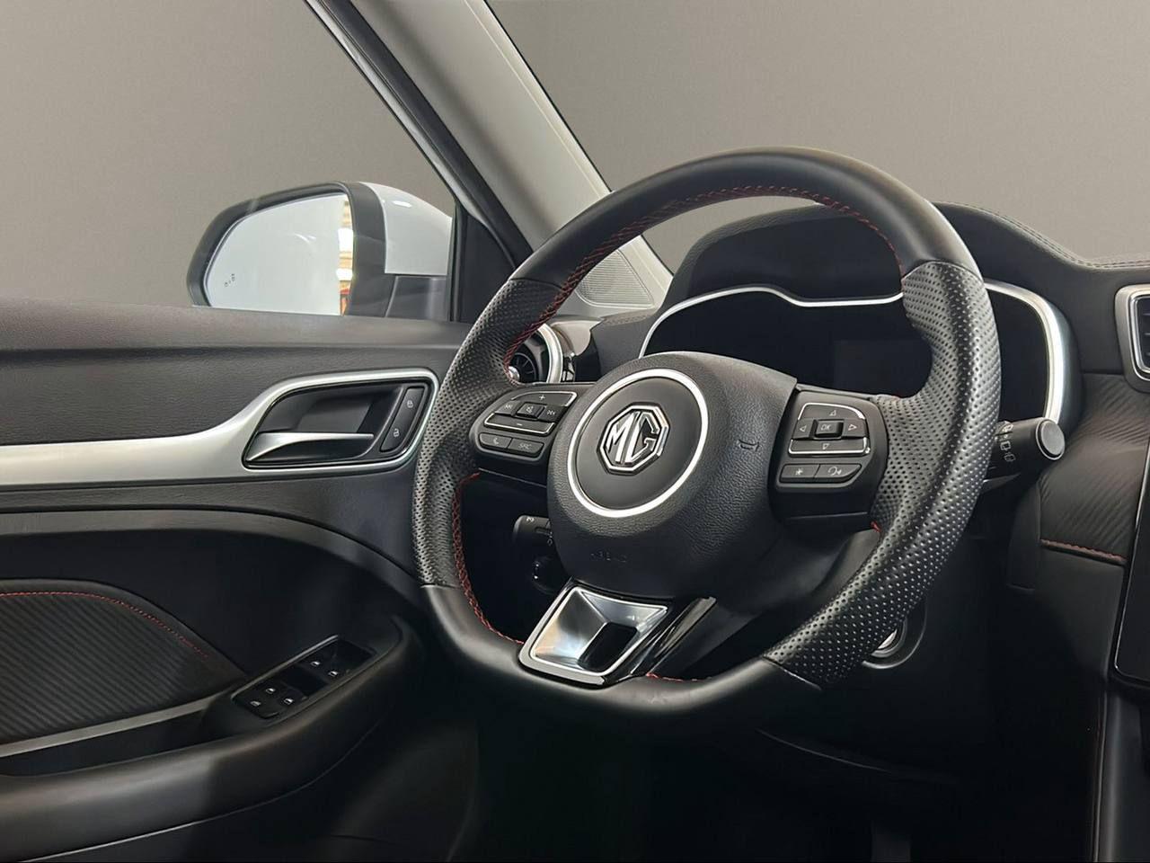 MG ZS 1.5 VTi-tech Luxury - 26