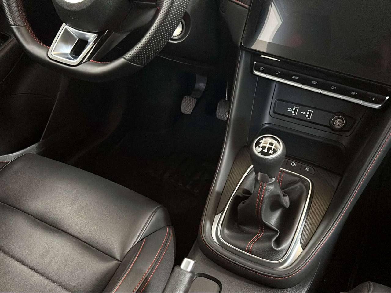 MG ZS 1.5 VTi-tech Luxury - 27