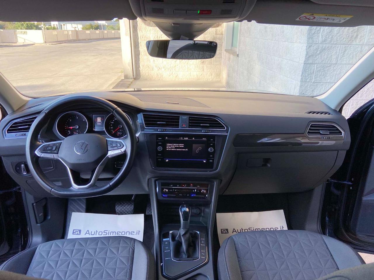 VOLKSWAGEN Tiguan 2.0 TDI 150 CV SCR DSG Life - 12