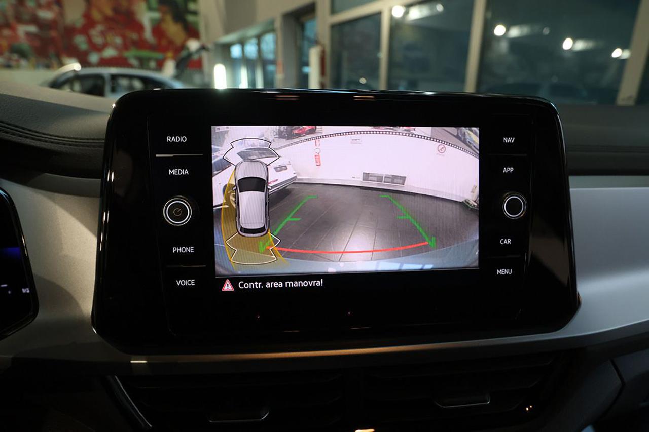 VOLKSWAGEN T-Roc 2.0 TDI SCR 150cv DSG Edition Plus - 22