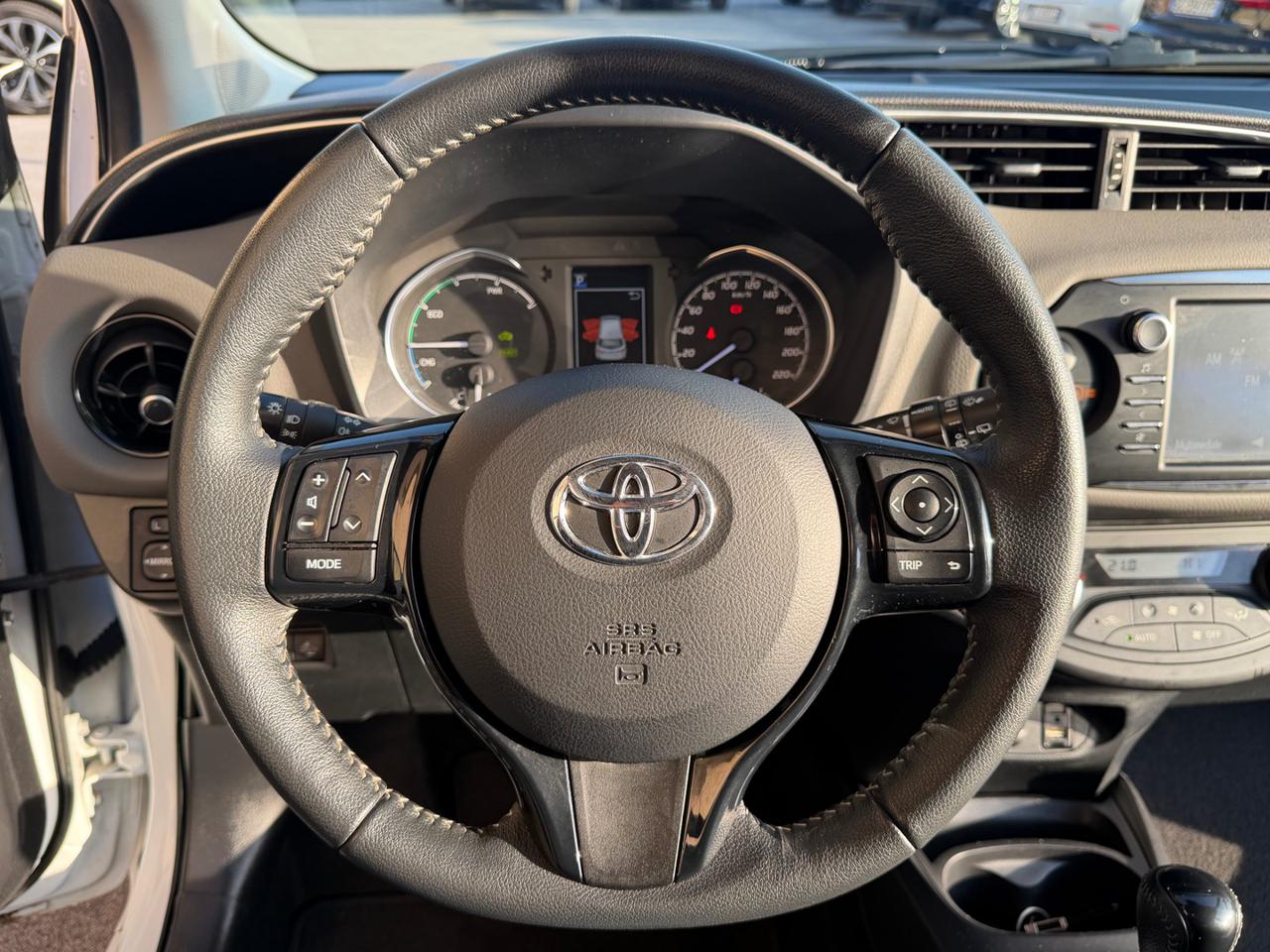 TOYOTA Yaris 1.5 Hybrid 5 porte Business (NESSUN VINCOLO) - 14