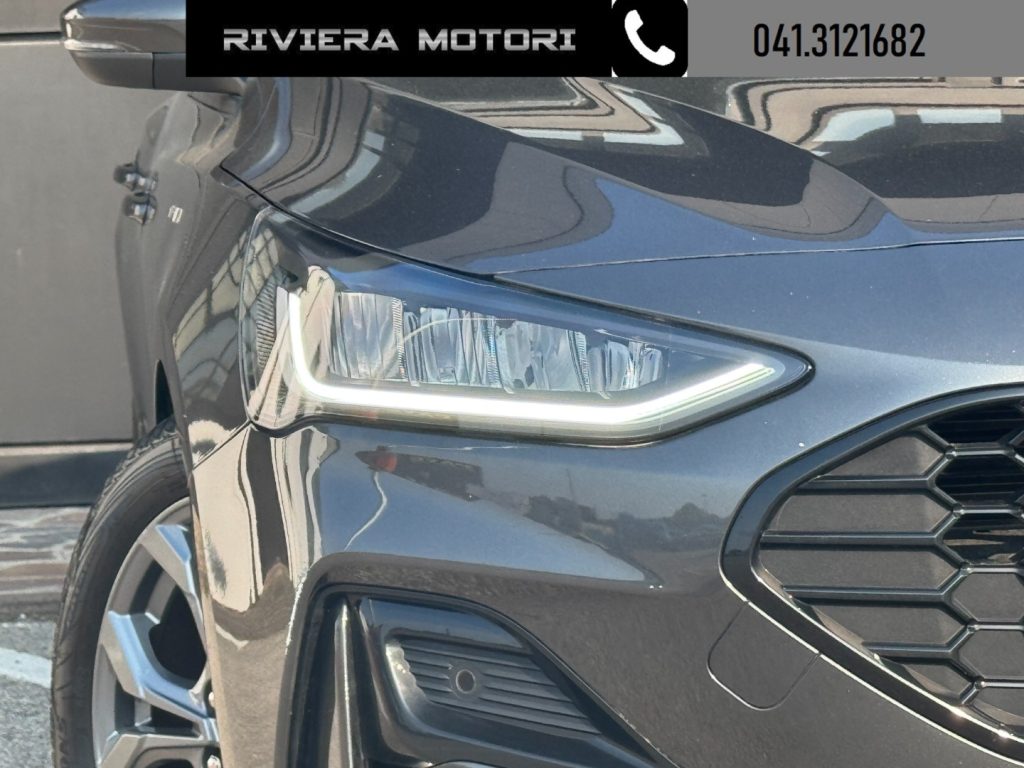 FORD Focus 1.5 EcoBlue 115 CV automatico 5p. ST-Line - 4