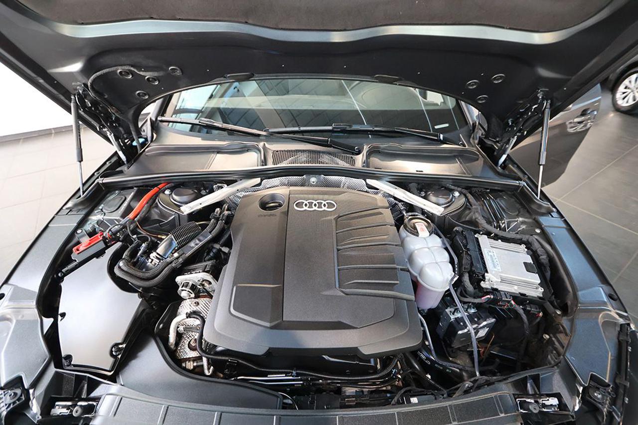 AUDI A4 35 TDI S-Tronic S-Line - 11