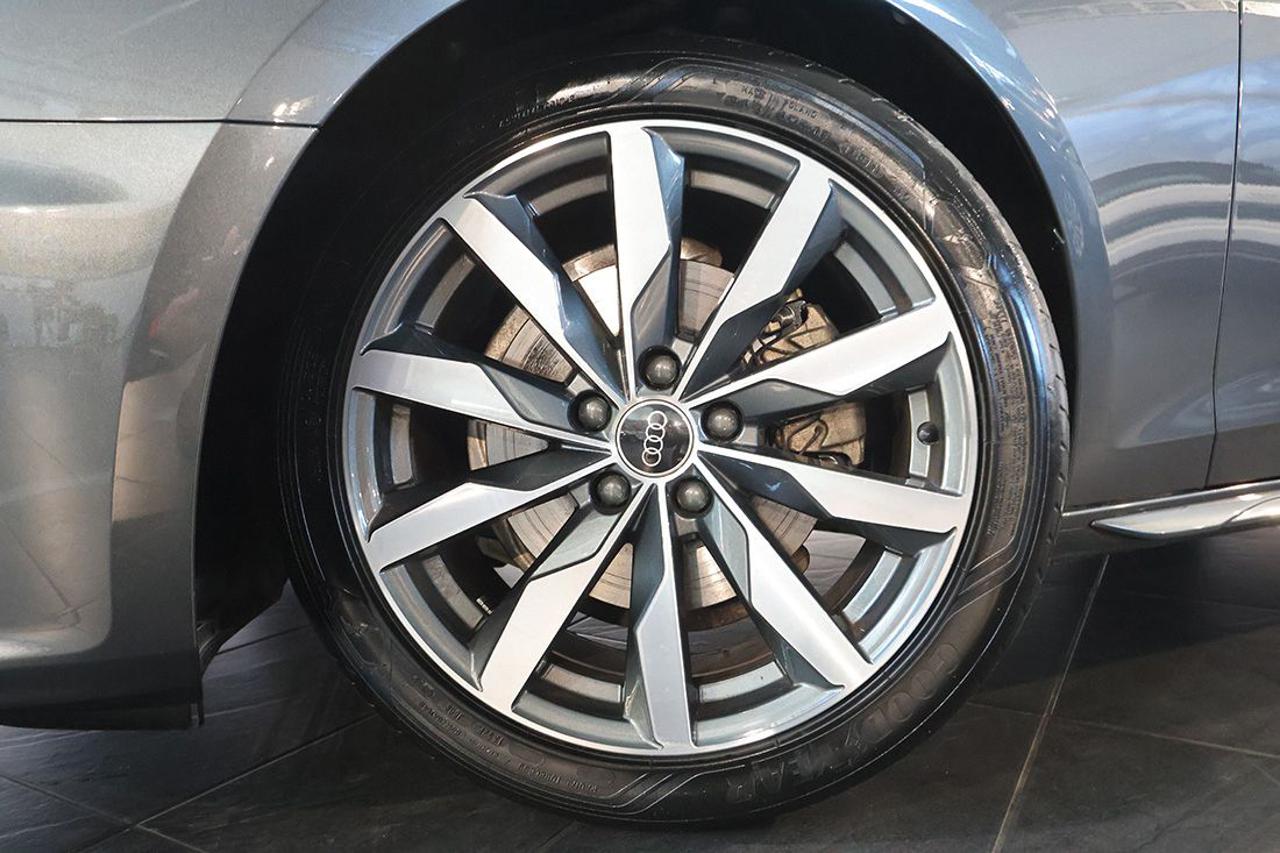 AUDI A4 35 TDI S-Tronic S-Line - 6