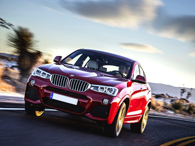 BMW X4 Nero metallizzato