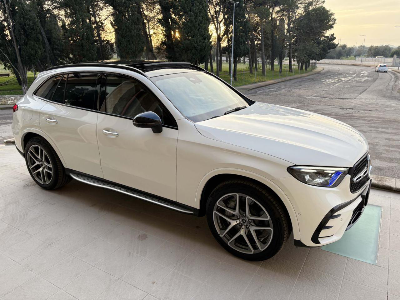 MERCEDES-BENZ GLC 220 d 4Matic Mild Hybrid AMG Premium Plus Pack Night. - 3