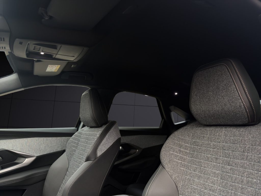 PEUGEOT 3008 Hybrid 145 e-DCS6 Allure - 21