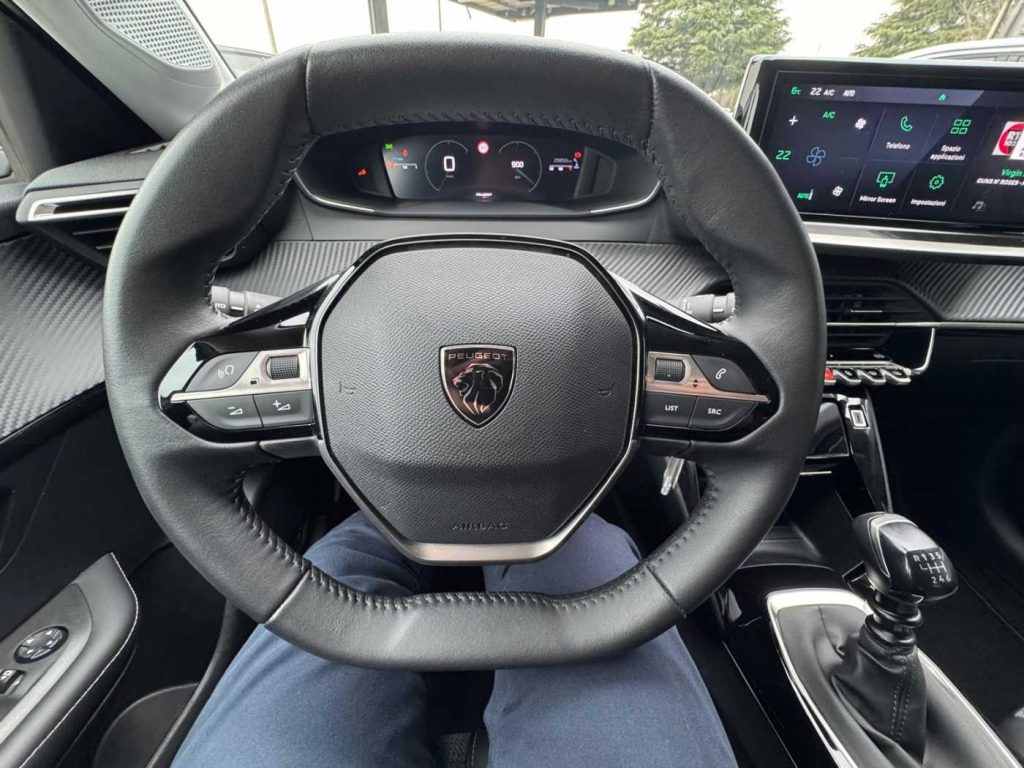 PEUGEOT 208 PureTech 100 Stop&Start 5 porte Allure - 17