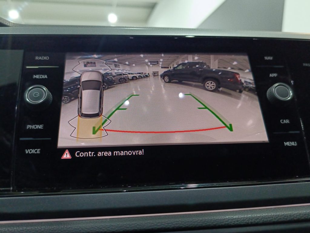 VOLKSWAGEN Polo 1.0 TSI R-Line - 16