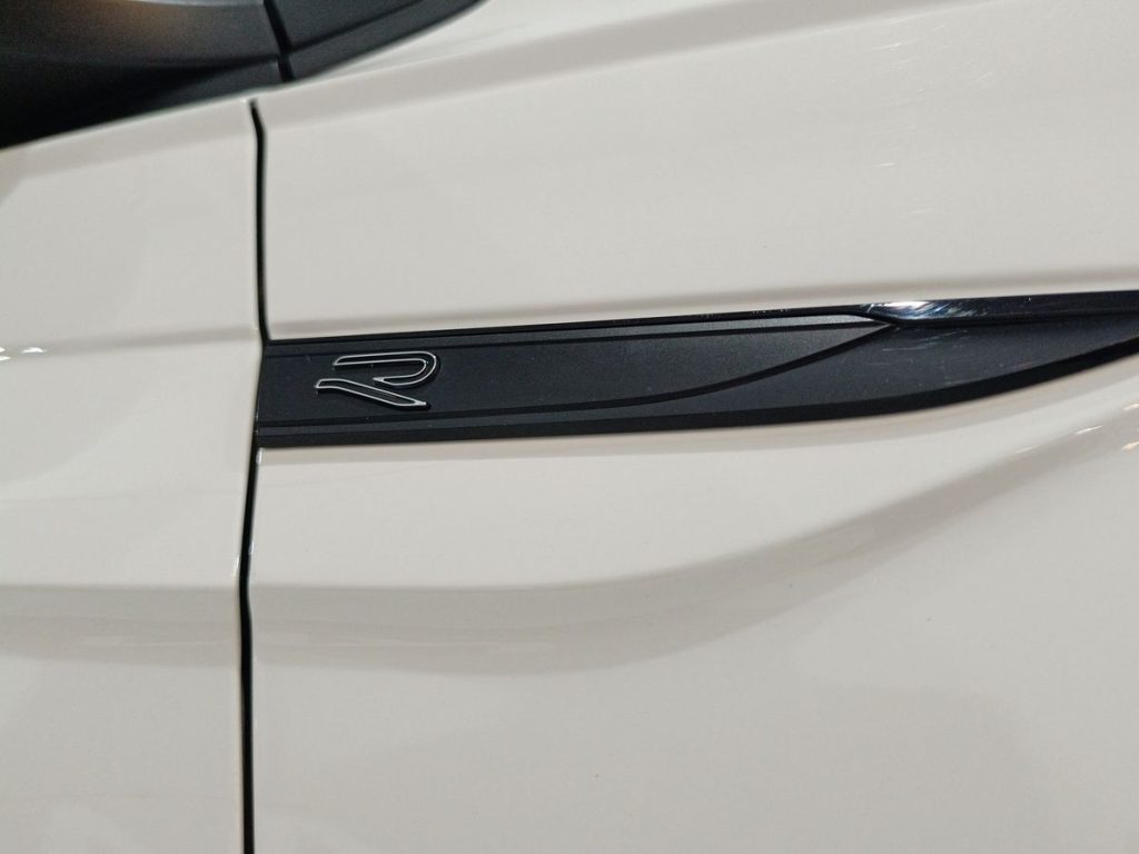 VOLKSWAGEN Polo 1.0 TSI R-Line - 25