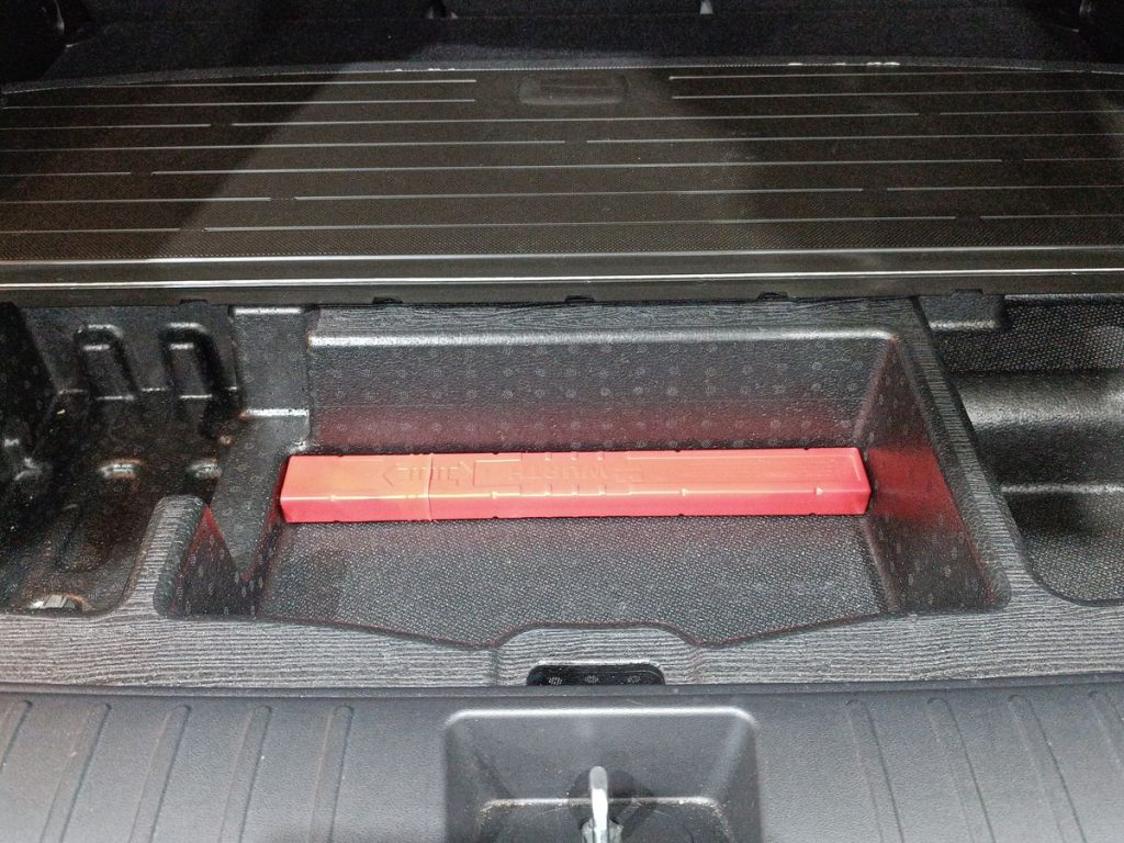 HYUNDAI Tucson 1.6 CRDI 48V XLine - 13