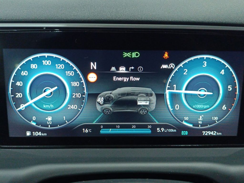 HYUNDAI Tucson 1.6 CRDI 48V XLine - 15