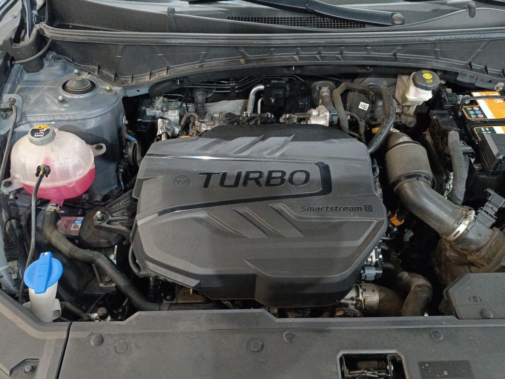 HYUNDAI Tucson 1.6 CRDI 48V XLine - 24