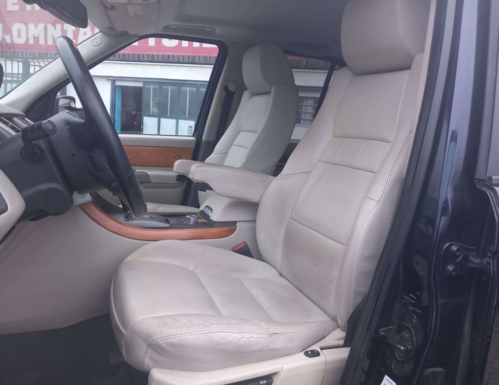 LAND ROVER Range Rover Sport 2.7 tdV6 SE auto - 12