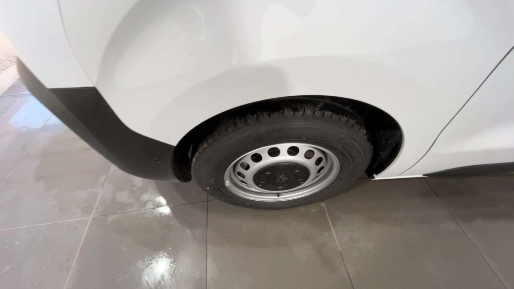 PEUGEOT Expert Expert 1.5 diesel 120cv S&S - 15