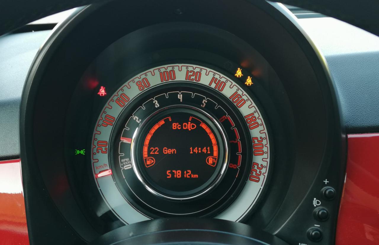 FIAT 500 1.0 Hybrid Club - 4