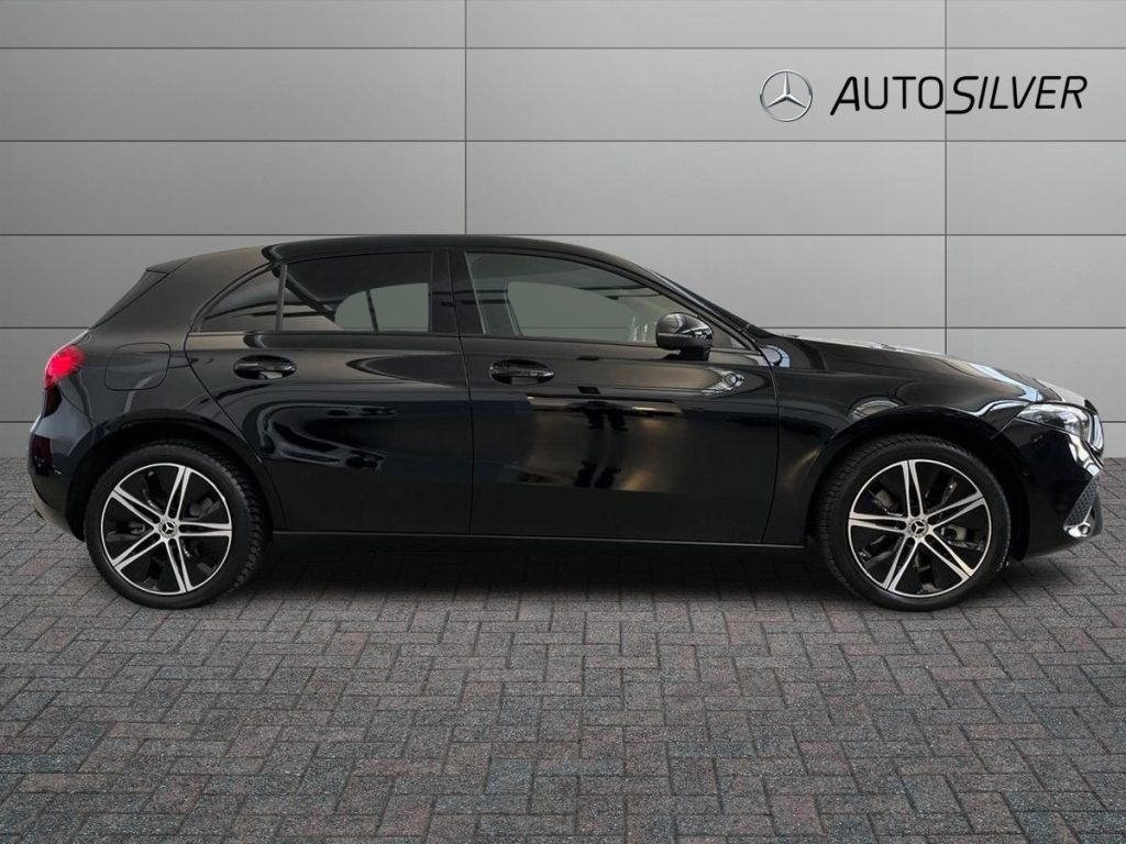 MERCEDES-BENZ A 250 e hybrid EQ Progressive Advanced - 5