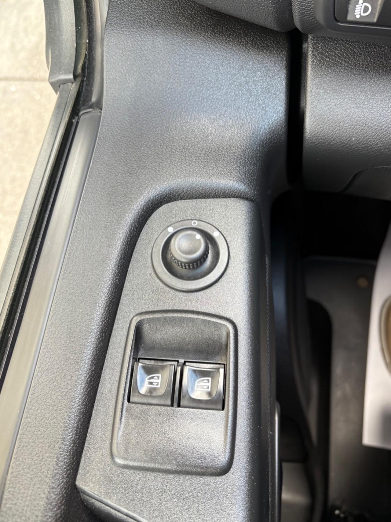 FIAT Talento 2.0 Ecojet 145CV PL-TA Furg 12q 15900€ +IVA - 12