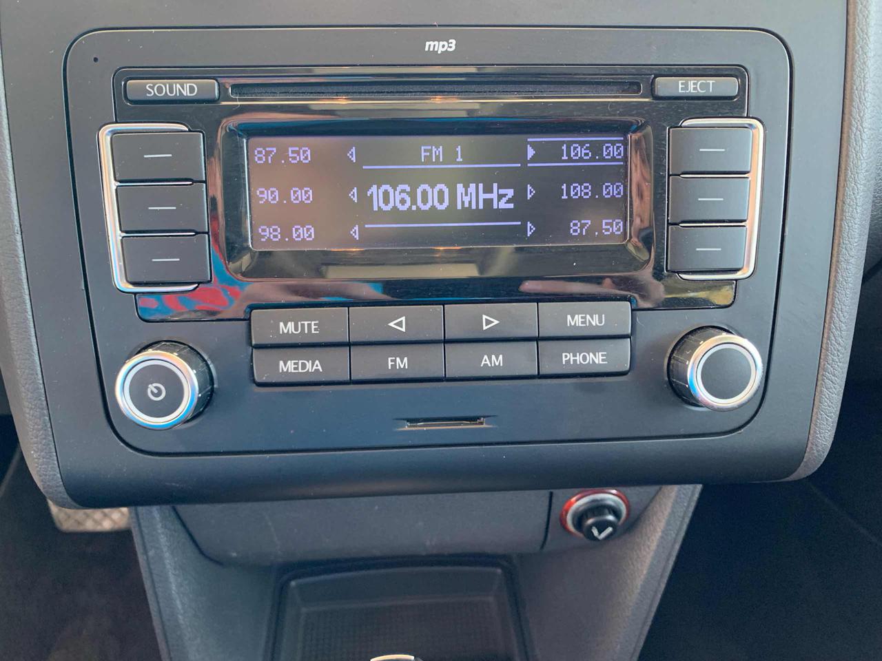 VOLKSWAGEN Touran Business 1.6 TDI DSG 7 POSTI OK NEOPATENTATI C.AUT - 22