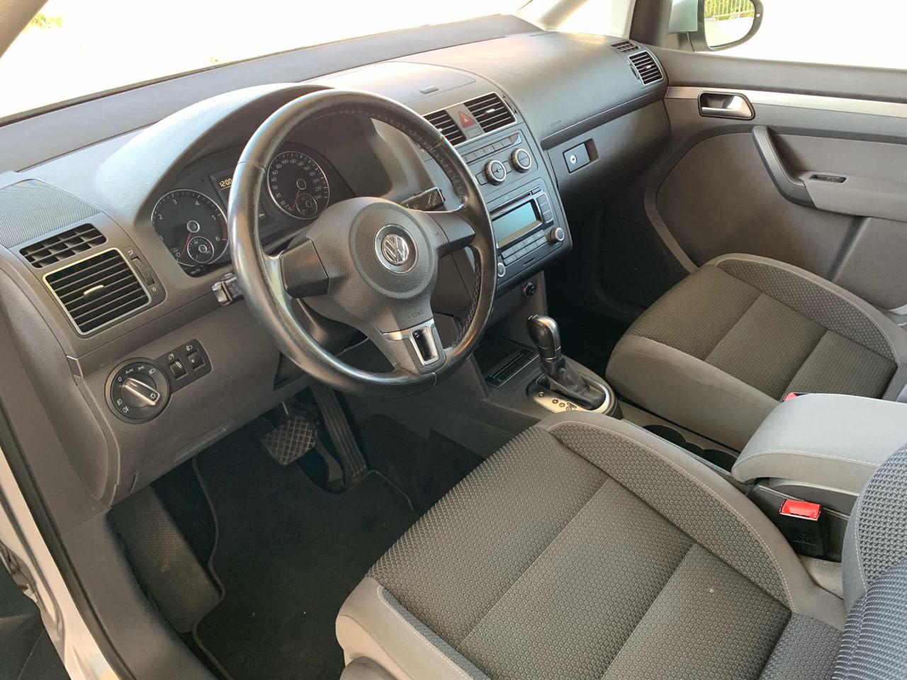 VOLKSWAGEN Touran Business 1.6 TDI DSG 7 POSTI OK NEOPATENTATI C.AUT - 12