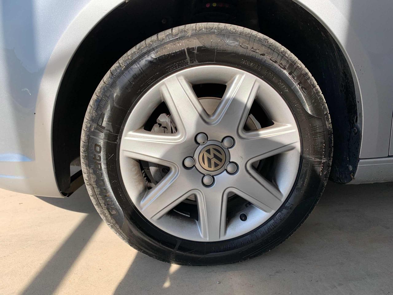 VOLKSWAGEN Touran Business 1.6 TDI DSG 7 POSTI OK NEOPATENTATI C.AUT - 28