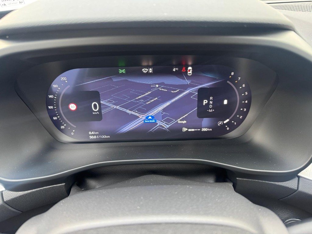 VOLVO XC40 B3 automatico Ultra Black Edition - Grid Foto 11