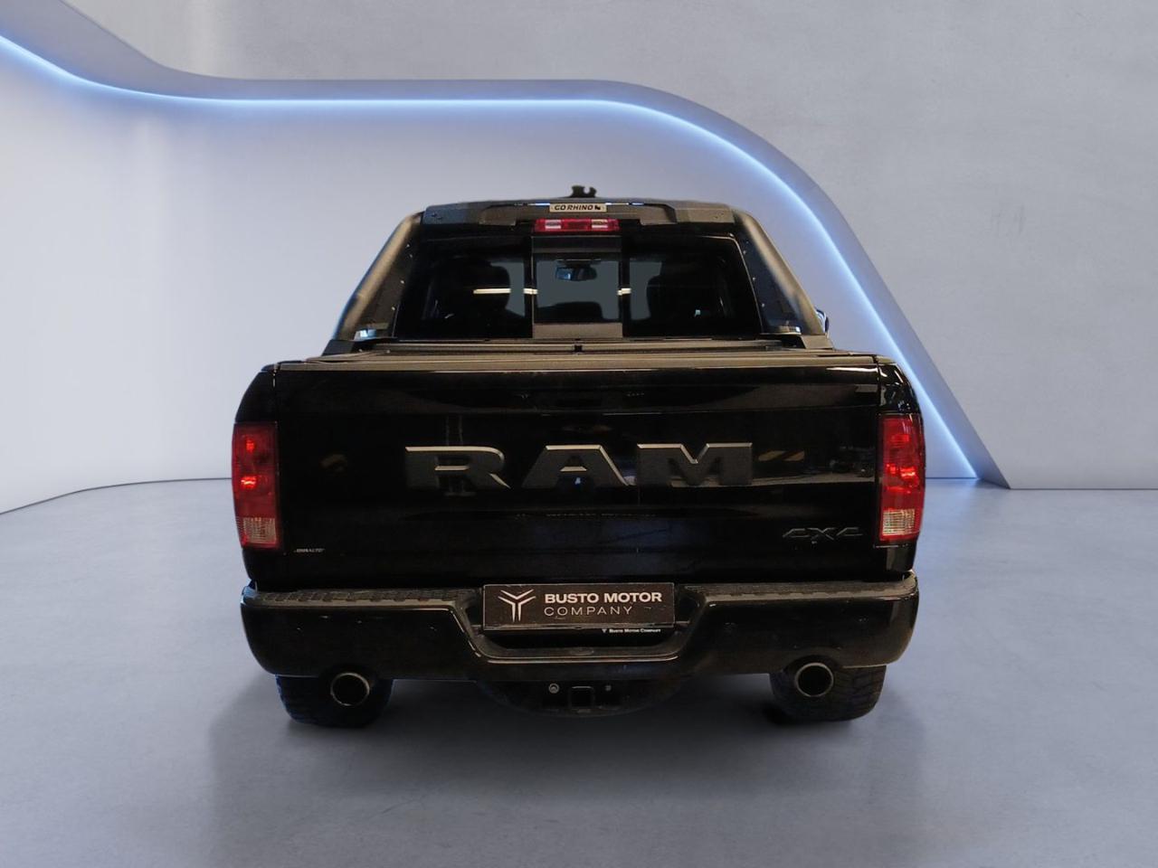 RAM 1500 V8 Crew Cab Limited GPL 395cv AUTOCARRO - 3