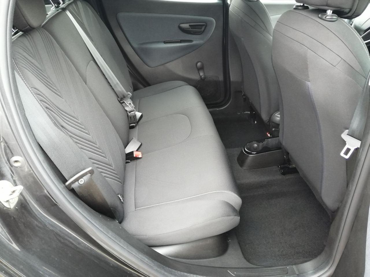 LANCIA Ypsilon 1.0 FireFly 5 porte S&S Hybrid Gold - 10