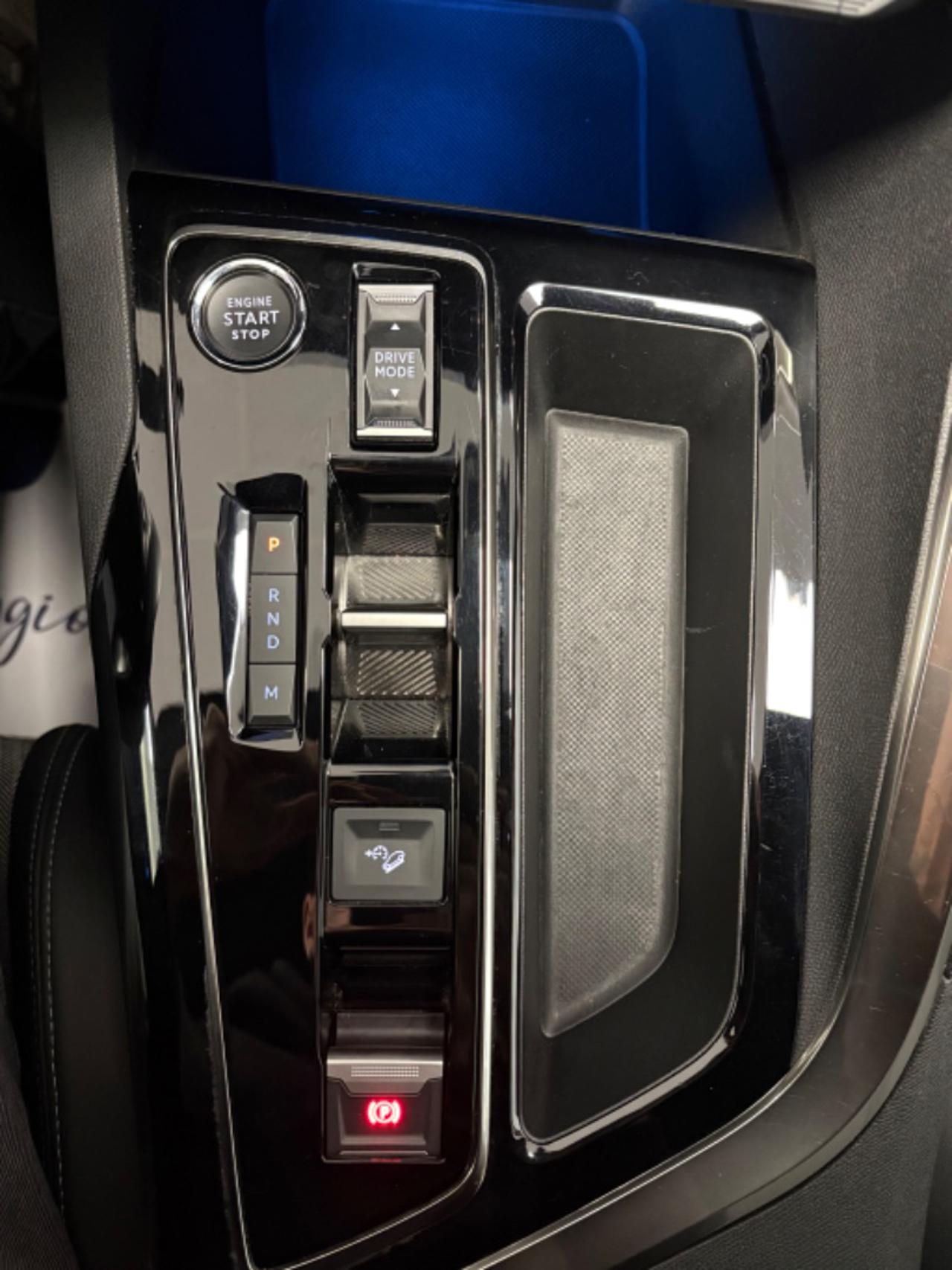 PEUGEOT 5008 BlueHDi 130 S&S EAT8 Allure Pack 7POSTI - 14