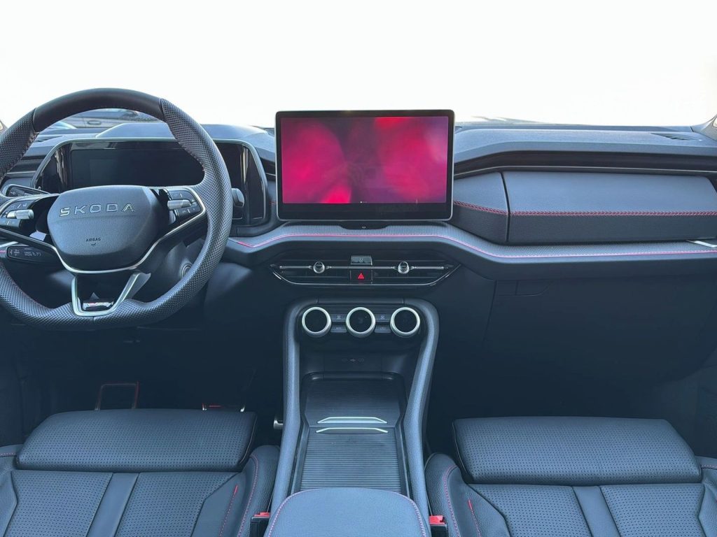 SKODA Kodiaq 2.0 tsi rs 4x4 265cv dsg 7p.ti - 25