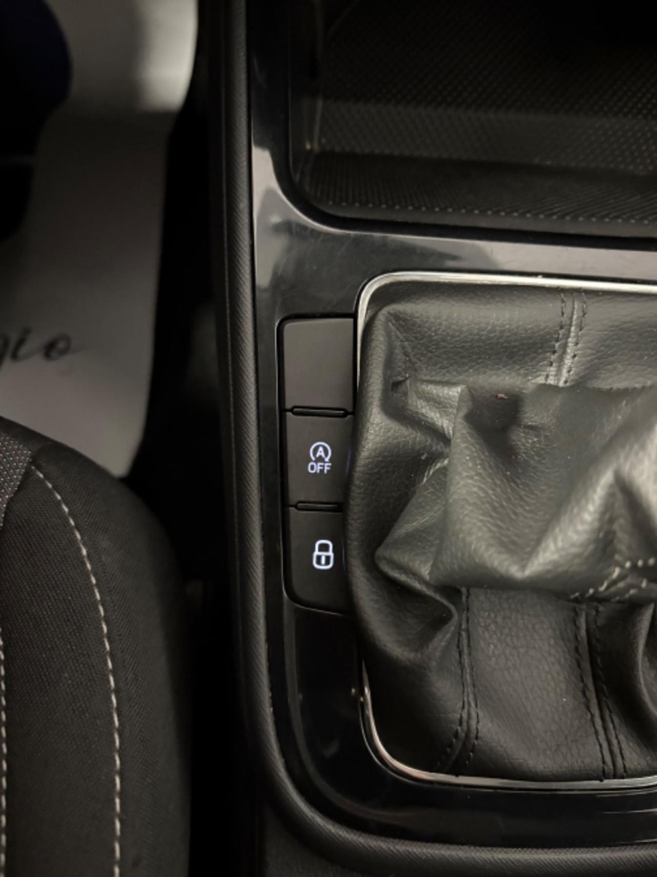 SKODA Fabia 1.0 TSI 95 CV Selection IVA ESPOSTA - 19