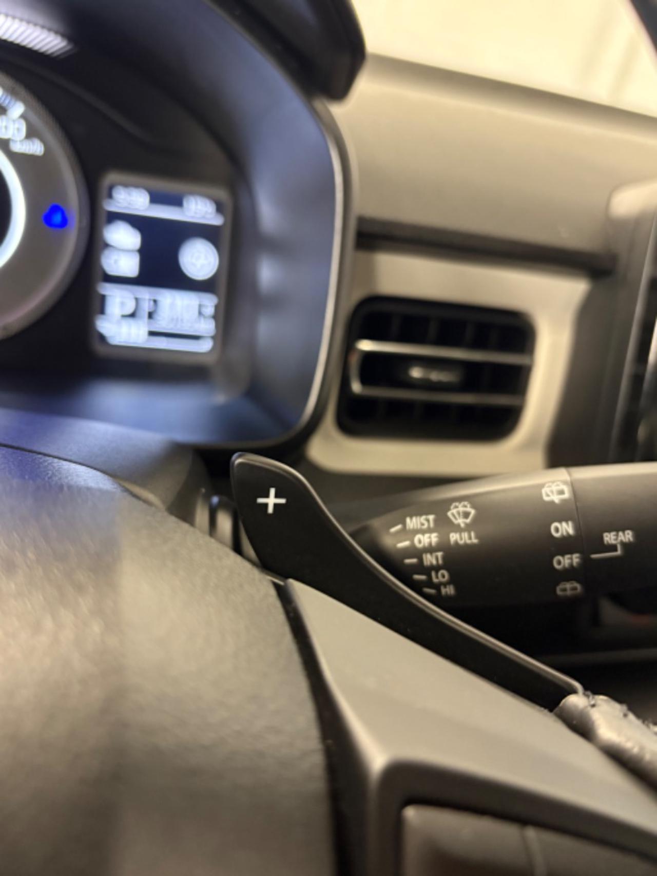 SUZUKI Ignis 1.2 Hybrid CVT Top KM 30.000 - 10