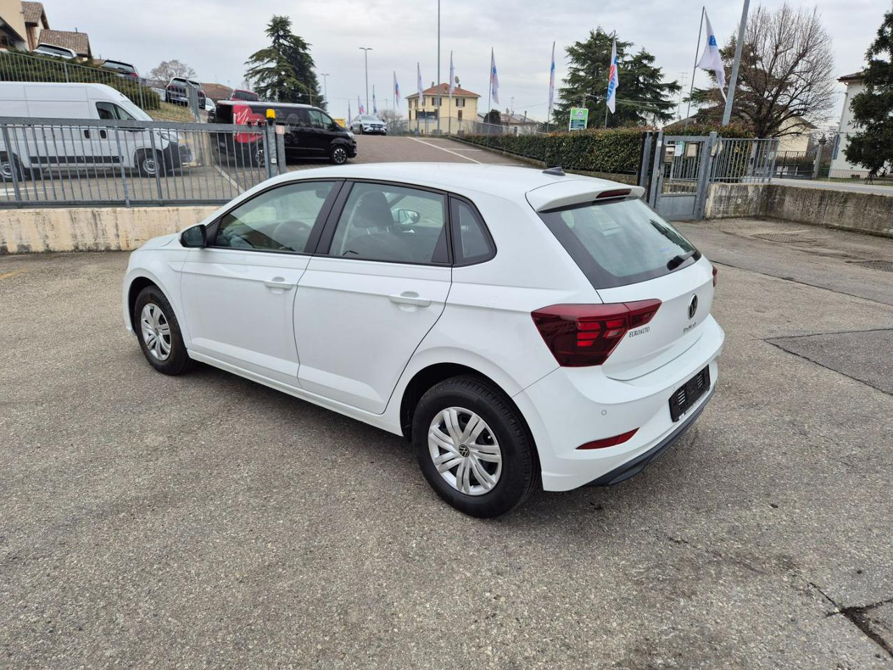 VOLKSWAGEN Polo 1.0 Life - 8