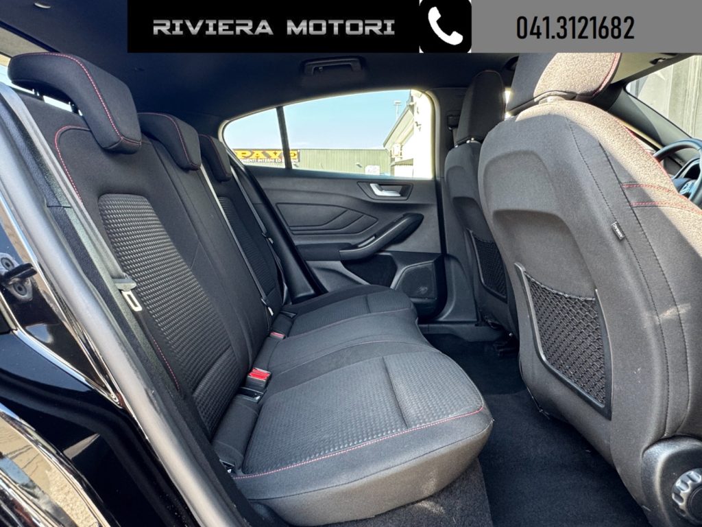 FORD Focus 1.0 EcoBoost Hybrid 155 CV automatico 5p. ST-Line - 10