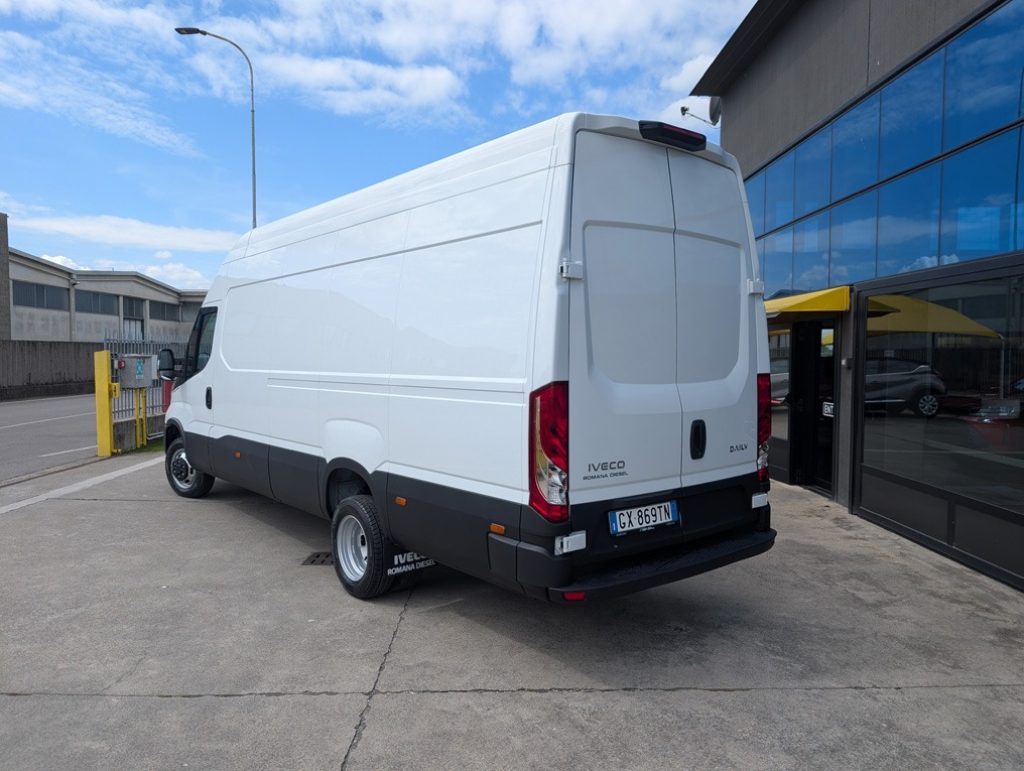 IVECO Daily 35C12 V 4100 H3 Quad-Tor RG Furgone - 16