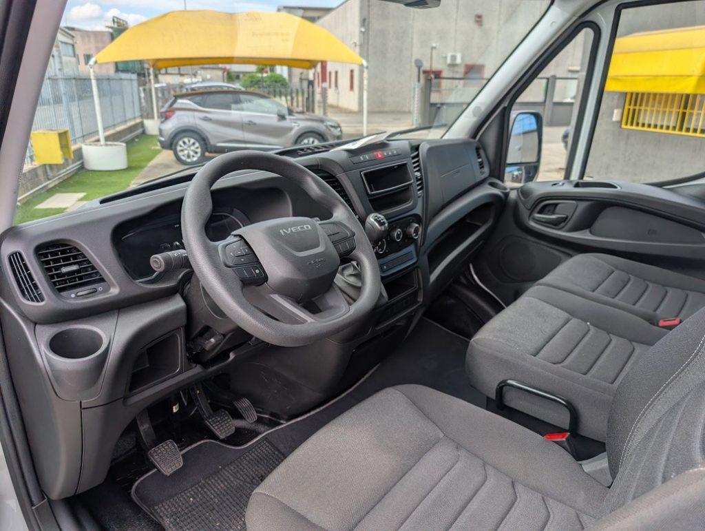 IVECO Daily 35C12 V 4100 H3 Quad-Tor RG Furgone - 17