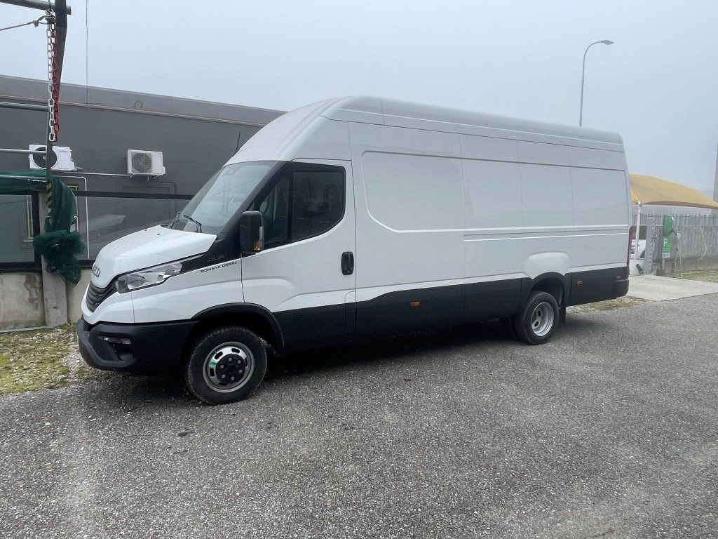 IVECO Daily 35C12 V 4100 H3 Quad-Tor RG Furgone - 2