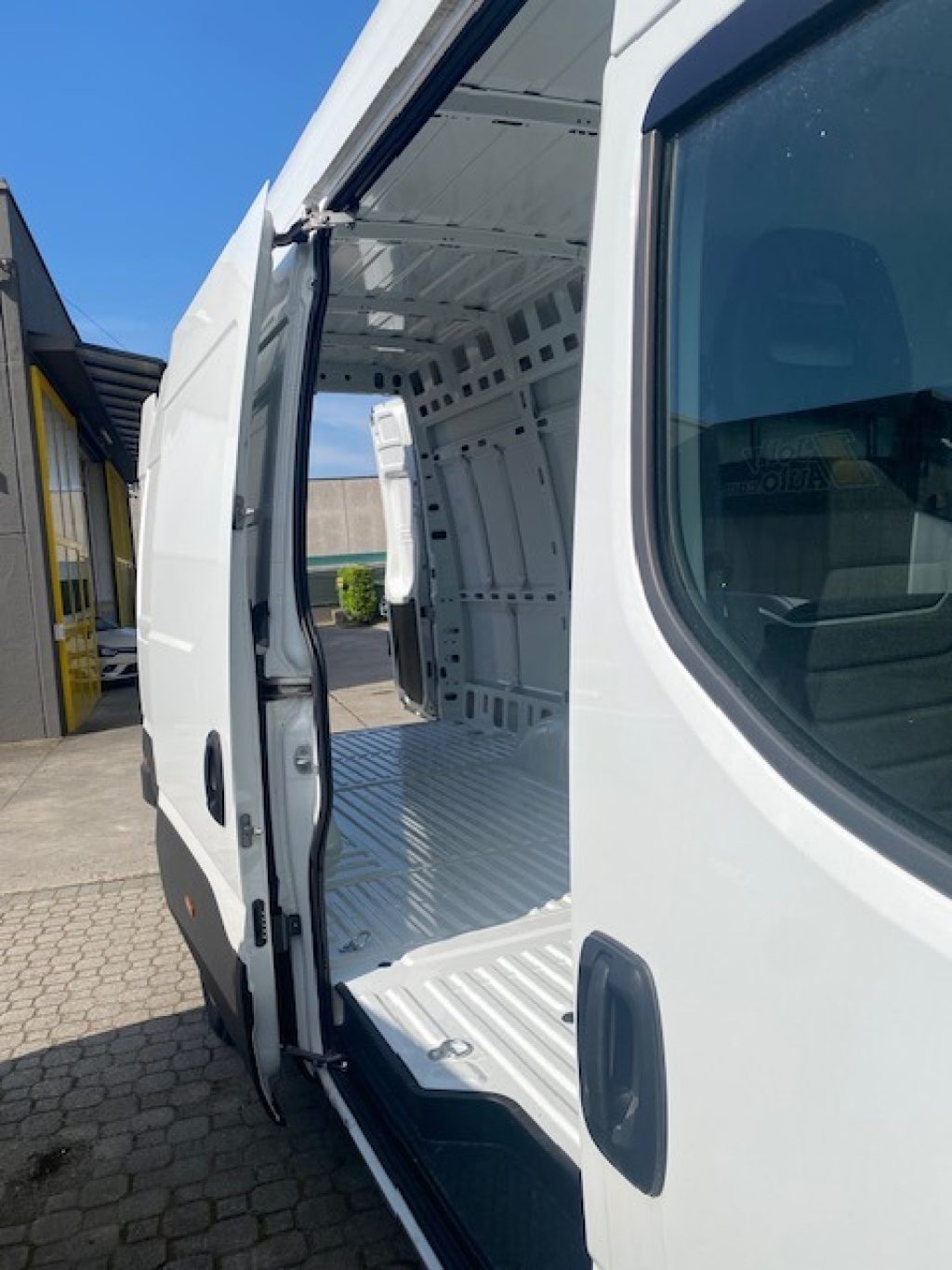 IVECO Daily 35C12 V 4100 H3 Quad-Tor RG Furgone - 22
